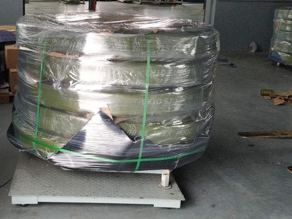 High-Pressure TPU Oil Transfer Hose High-Pressure TPU Oil Transfer Hose