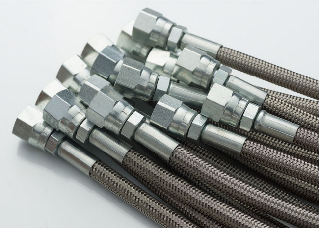 Single vs Double Braided Hydraulic Hose