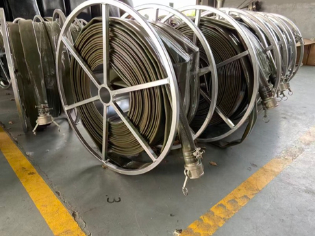 Abrasion Resistant Oil Hose.jpg